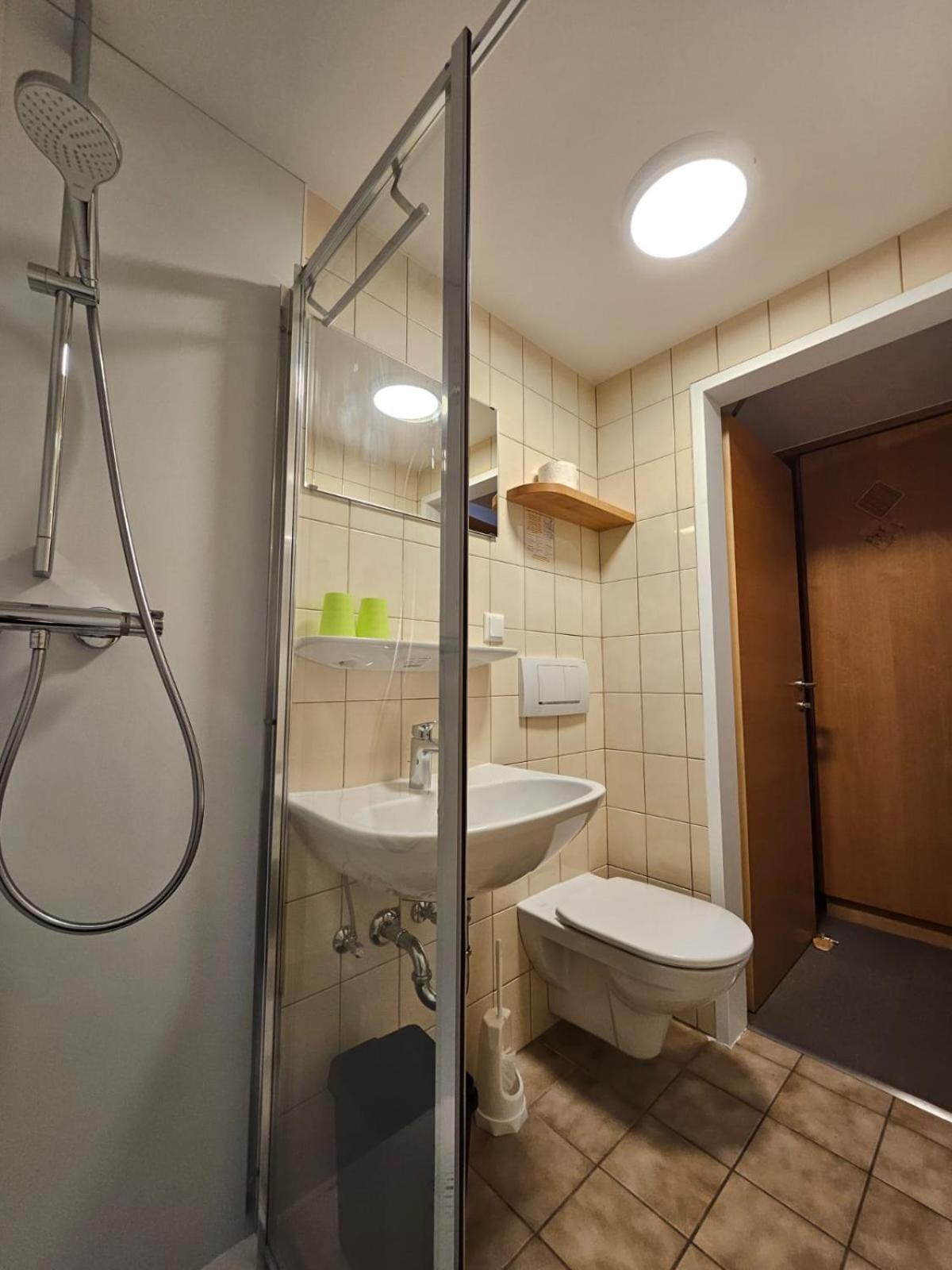 Genussgasthof Willenshofer Sankt Kathrein am Hauenstein Room photo